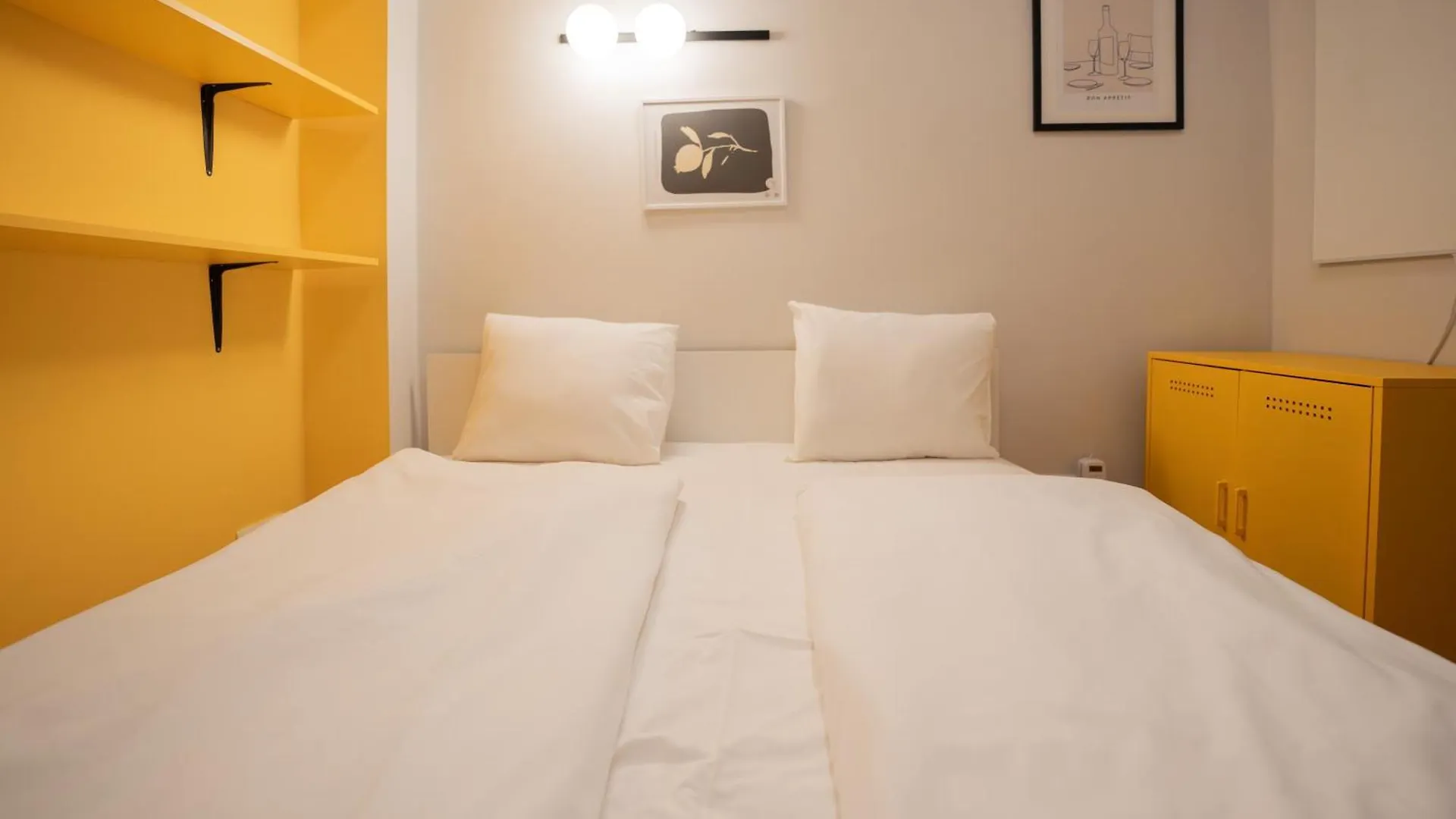 I Got 5 On It #1 - Brand New Apartments By Pink Flamingo Budapest